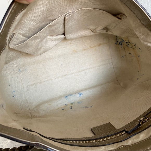 Gucci Metallic Leather Bella Medium Shoulder Bag - Picture 14 of 15